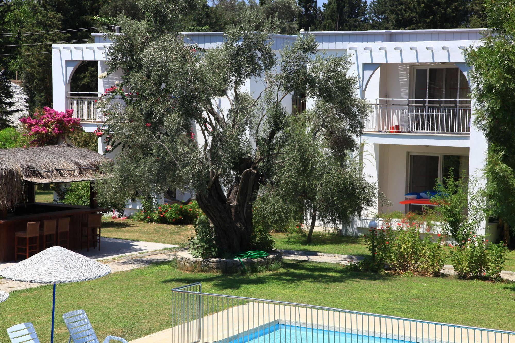 Muskebi Apart Otel Ortakent Exterior foto